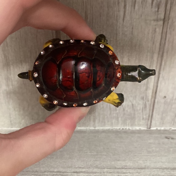 Adorable vintage tortoise enameled ring box - Picture 2 of 5